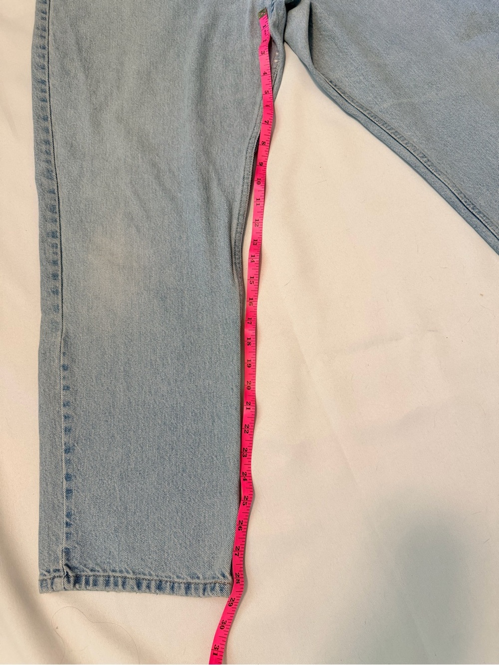 Women’s Light Wash Straight Leg Jeans - Picture 5 of 5